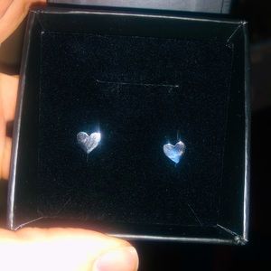 The M Jewelers 14k white gold heart ear posts